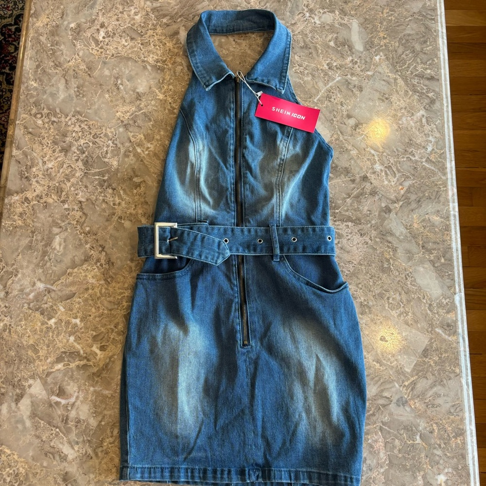 NWT BELTED DENIM DRESS